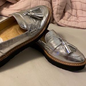 Silver platform slip-one size 6